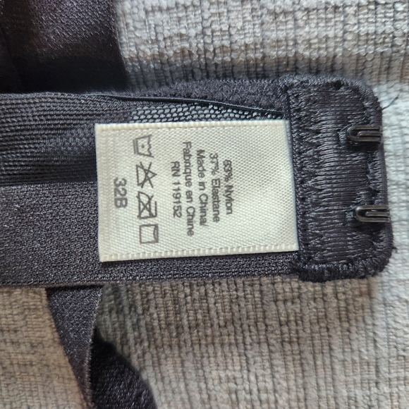 JASON WU Bra Banded Plunge Underwire Black Size 32B $50 - NWT - Picture 7 of 7